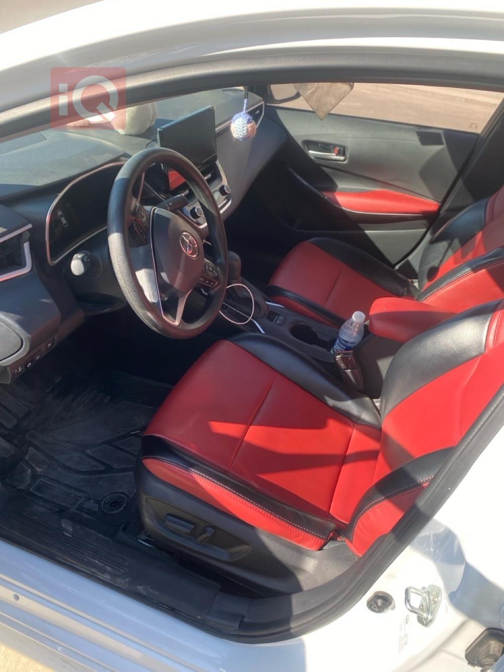 تۆیۆتا کۆرۆلا